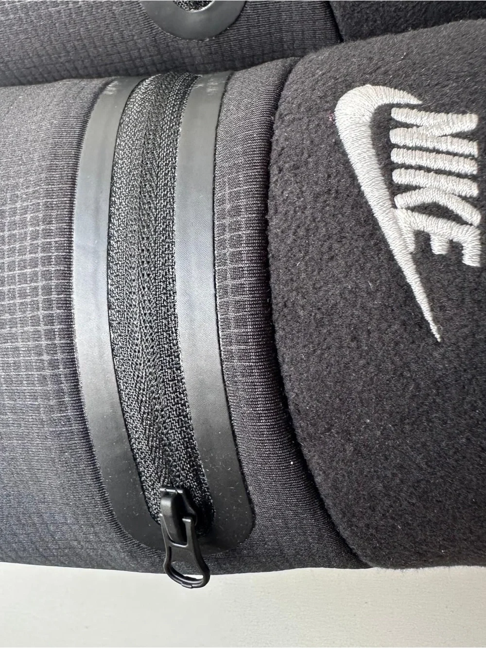 Nike Burrow SE Men's Size 11 Black Pocket Mule Slippers Shoes DJ3130